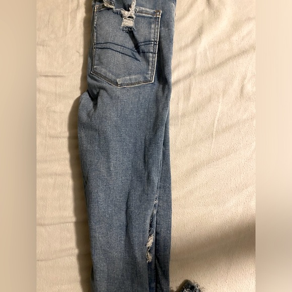 ripped jeans - Picture 2 of 3